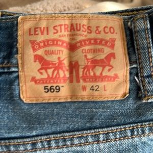 Levi’s 569 Men’s Shorts Size 42